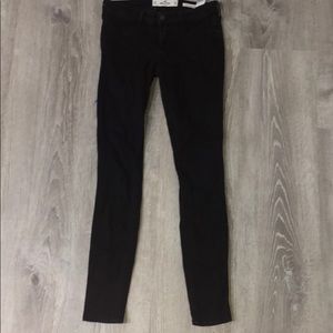 black low rise skinny jeans